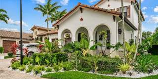 8537 NW 39th Ct 8537 NW 39th Ct Photo Gallery 1