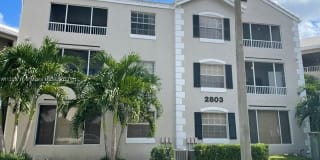 2851 N Oakland Forest Dr 2851 N Oakland Forest Dr Photo Gallery 1