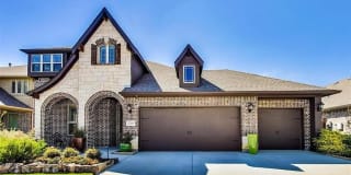 2205 Arrow Head Lane 2205 Arrow Head Lane Photo Gallery 1