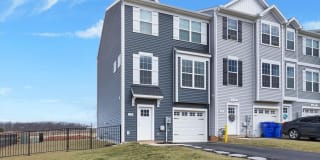78 HUDSON BOULEVARD 78 HUDSON BOULEVARD Photo Gallery 1