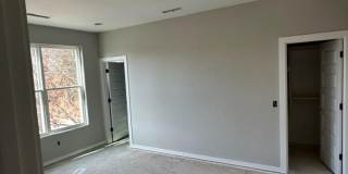 126 E. Spring St A 126 E. Spring St A Photo Gallery 1