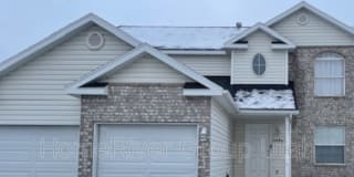 2426 N Orchard Way 2426 N Orchard Way Photo Gallery 1