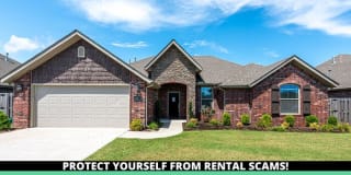 309 North Dinmant Lane 309 North Dinmant Lane Photo Gallery 1