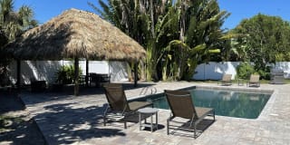 510 Banyan Way 510 Banyan Way Photo Gallery 1