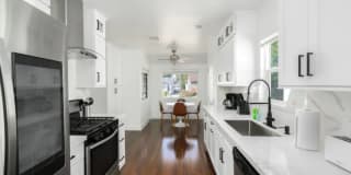 624 University Ave 624 University Ave Photo Gallery 1