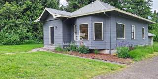 18618 SE River Road 18618 SE River Road Photo Gallery 1