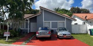 9820 SW 145th Ave 9820 SW 145th Ave Photo Gallery 1