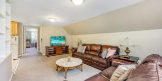 6 Waughaw Rd 6 Waughaw Rd Photo Gallery 1