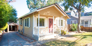 428 University Avenue 428 University Avenue Photo Gallery 1