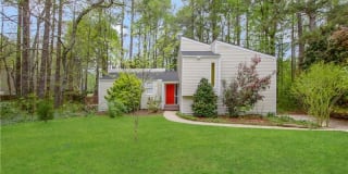 2377 Sentinel Place SW 2377 Sentinel Place SW Photo Gallery 1