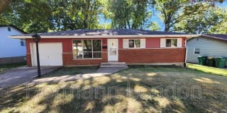 834 Font Ln 834 Font Ln Photo Gallery 1