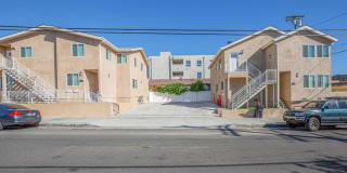 9926 Pinewood Ave 9926 Pinewood Ave Photo Gallery 1