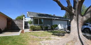 34676 Anchor Dr 34676 Anchor Dr Photo Gallery 1