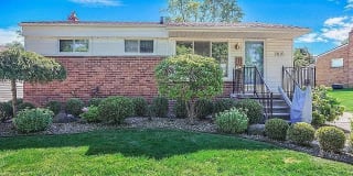 2810 Maplewood Avenue 2810 Maplewood Avenue Photo Gallery 1