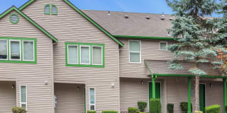 Emerald Court Emerald Court Photo Gallery 1