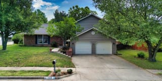 2606 Lloyd Dr. 2606 Lloyd Dr. Photo Gallery 1