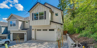 109 NE Newhouse Road 109 NE Newhouse Road Photo Gallery 1