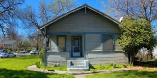 1105 Hobart Street 1105 Hobart Street A 1105 Hobart Street 1105 Hobart Street A Photo Gallery 1