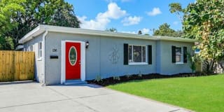 136 83RD AVE N 136 83RD AVE N Photo Gallery 1