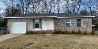 141 Buckingham Cir 141 Buckingham Cir Photo Gallery 1