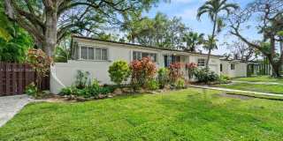 5726 SW 42 St 5726 SW 42 St Photo Gallery 1
