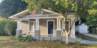 490 E Lakeview Ave 490 E Lakeview Ave Photo Gallery 1