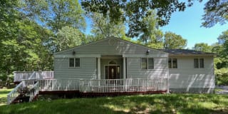 616 Douglas Road 616 Douglas Road Photo Gallery 1