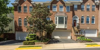 5742 GOVERNORS POND CIRCLE 5742 GOVERNORS POND CIRCLE Photo Gallery 1