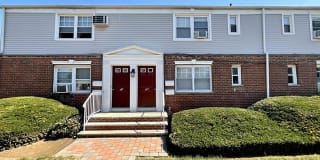 149 Vanderburgh Avenue 149 Vanderburgh Avenue Photo Gallery 1