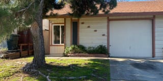 5433 E Knoll Dr 5433 E Knoll Dr Photo Gallery 1