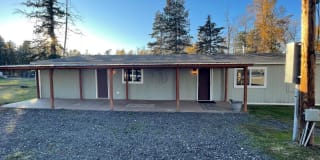 32616 8th Ave S 32616 8th Ave S Photo Gallery 1