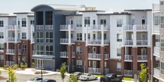 7 Crown Dr. 7 Crown Dr. Photo Gallery 1