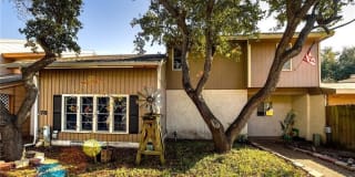 71 S Commonsway Dr 71 S Commonsway Dr Photo Gallery 1
