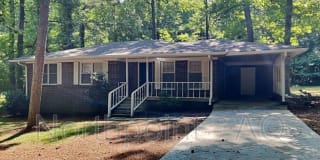 9291 Westview Dr SW 9291 Westview Dr SW Photo Gallery 1