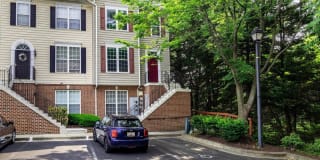 1 HARBOUR HEIGHTS DR #1 1 HARBOUR HEIGHTS DR #1 Photo Gallery 1
