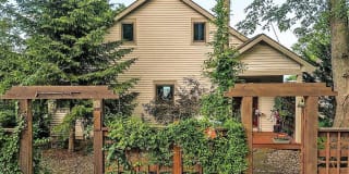 2031 Sunset Lane 2031 Sunset Lane Photo Gallery 1