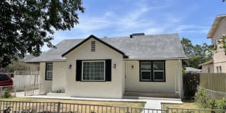 422 Rosedale Avenue 422 Rosedale Avenue Photo Gallery 1