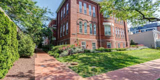 1324 E ST SE #114 1324 E ST SE #114 Photo Gallery 1