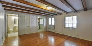 722 St. Louis St. - 202 722 St. Louis St. - 202 Photo Gallery 1