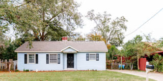 105 Arnold Boulevard 105 Arnold Boulevard Photo Gallery 1