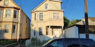 172 9TH St 172 9TH St Photo Gallery 1