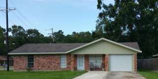 1900 LINDA AVE 1900 LINDA AVE Photo Gallery 1