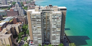 6301 N Sheridan Road 6301 N Sheridan Road Photo Gallery 1