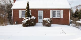 3166 South Park Rd 3166 South Park Rd Photo Gallery 1