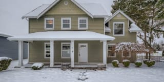 10904 44th Avenue East 10904 44th Avenue East Photo Gallery 1