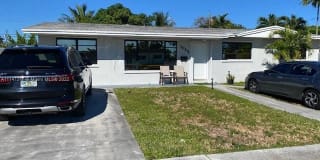 10311 SW 50 Street 10311 SW 50 Street Photo Gallery 1