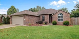 3913 SW Maple Road 3913 SW Maple Road Photo Gallery 1