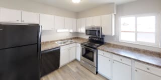 2925-1 Straus Lane 2925-1 Straus Lane Photo Gallery 1