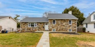 221 ROBERTS AVENUE 221 ROBERTS AVENUE Photo Gallery 1