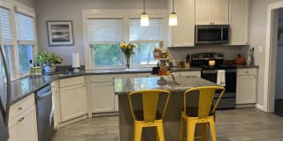 7 1/2 Irma Place 7 1/2 Irma Place Photo Gallery 1